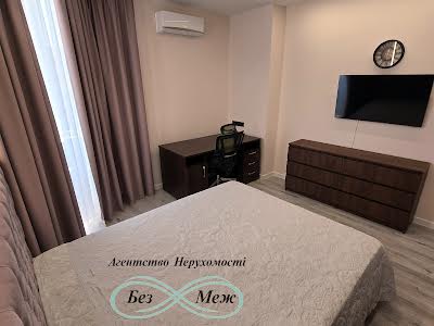 квартира за адресою Боголюбова вул., 44
