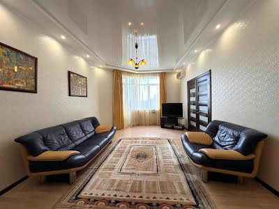 квартира за адресою Коперника вул., 12Д