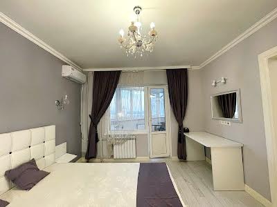 квартира за адресою Братства Тарасівців вул. (Декабристів), 8