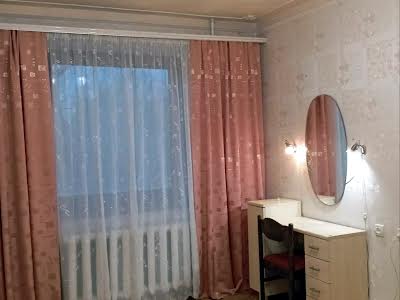 квартира за адресою Генерала Петрова вул., 22