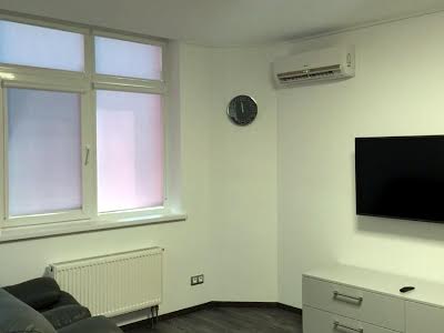 квартира за адресою Олени Пчілки вул., 3