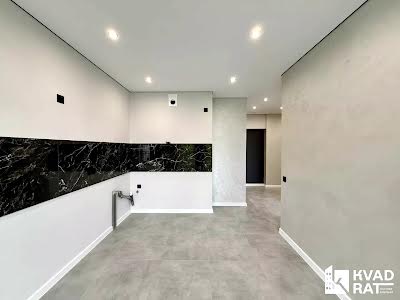 квартира за адресою Флотська вул., 10б