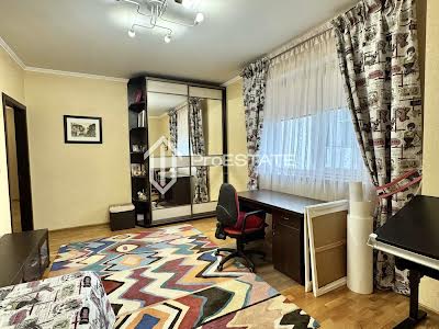 квартира по адресу Бориспольская ул., 4