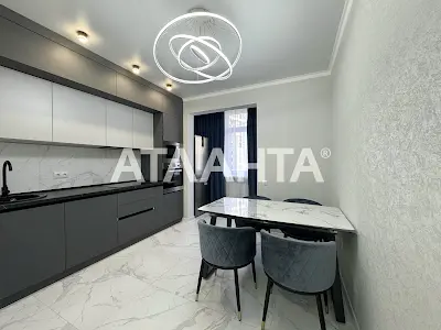 квартира за адресою Перлинна вул., 3