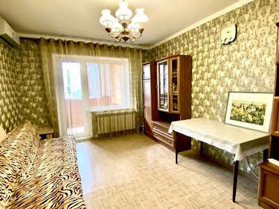 квартира за адресою Петра Григоренка просп., 36