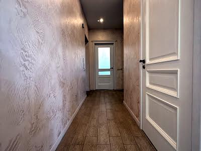 квартира за адресою Регенераторна вул., 4 к1-9