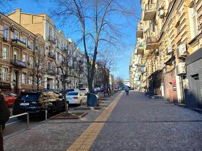 квартира за адресою Євгена Чикаленка вул. (Пушкінська), 12-А