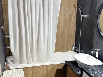 квартира за адресою Каховська вул., 62-А