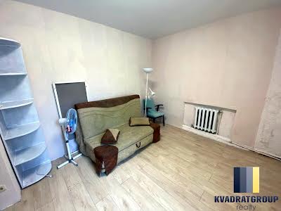 квартира по адресу Павла Чубинского ул., 1