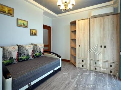 квартира за адресою Регенераторна вул., 4 к17-1