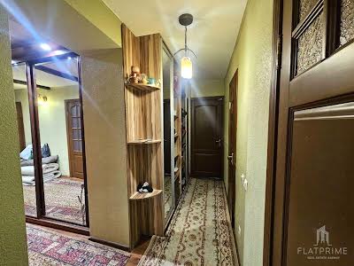 квартира за адресою Драгоманова вул., 44-А