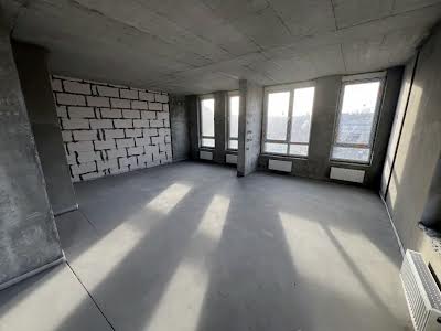 квартира за адресою Космічна вул., 5