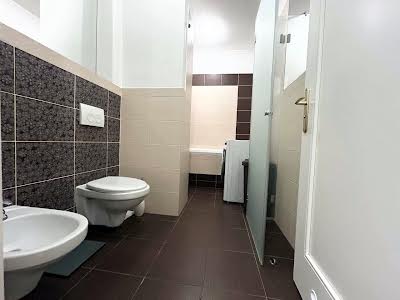 квартира за адресою Юліана Захарієвича вул., 2