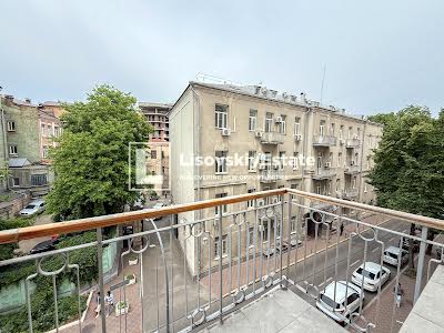 квартира за адресою Стрілецька вул., 7/6