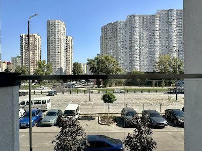 квартира за адресою Микільсько-Слобідська вул., 11