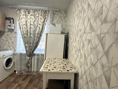 квартира по адресу Николая Краснова ул., 3
