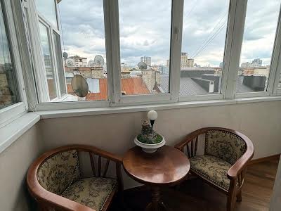 квартира за адресою Костельна вул., 8