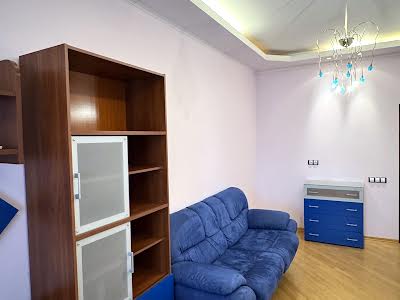 квартира за адресою Срібнокільська вул., 14-А