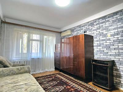 квартира по адресу Туполева академика ул., 18