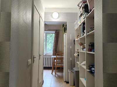 квартира за адресою Романа Ратушного вул. (Волгоградська), 33