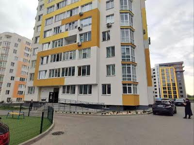 квартира за адресою Івана Величковського вул., 13
