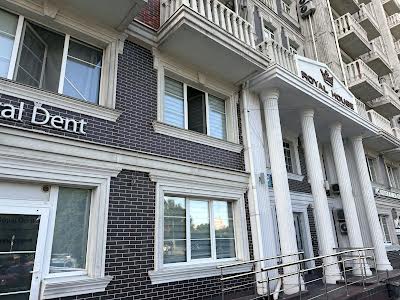 квартира за адресою Дмитра Луценка вул. (Крейсера 