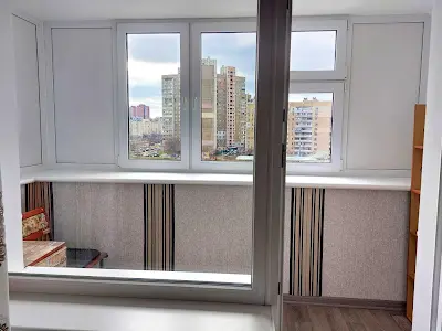 квартира по адресу Ревуцкого ул., 19/1