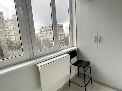 квартира за адресою Польова вул., 73