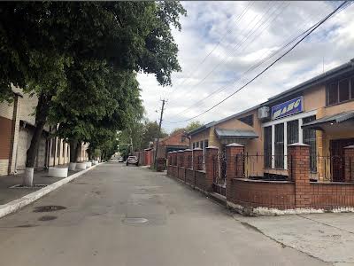 коммерческая по адресу Тупиковая ул., 4