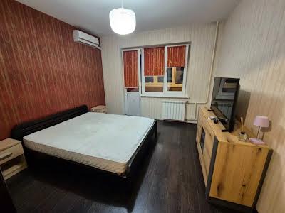 квартира за адресою Героїв Дніпра вул., 34а