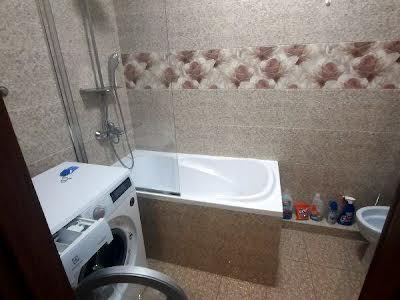квартира за адресою Одеса, Перлинна вул., 3