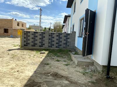 дом по адресу Ягідна