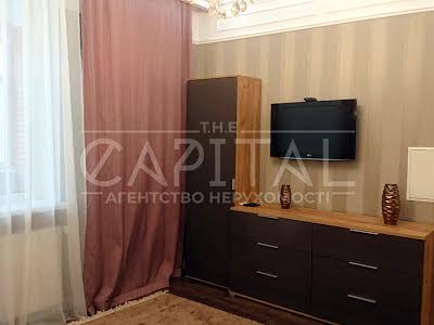 квартира по адресу Леси Украинки бульв., 7б