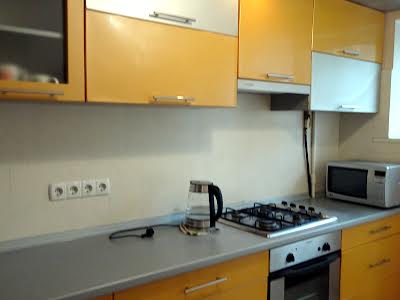квартира за адресою Хорива вул., 38