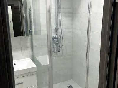 квартира за адресою Лариси Руденко вул., 21
