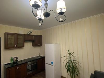 квартира за адресою Дніпровська набережна вул., 16-Д