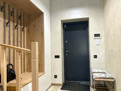 будинок за адресою Незалежності