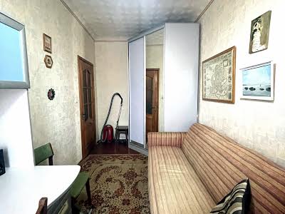 квартира по адресу Богуна ул., 4