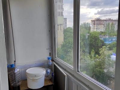 квартира за адресою Миколи Міхновського вул. (Щербини), 8