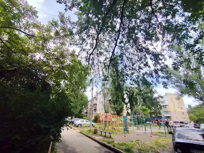 квартира за адресою Олексія Вадатурського вул. (Маршала Малиновського), 9а