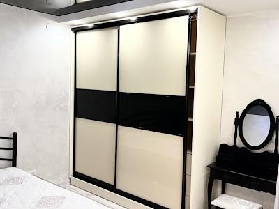 квартира за адресою Золотоустівська вул., 46