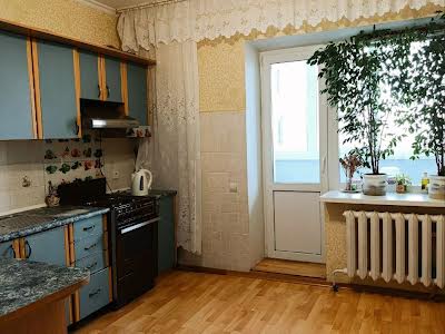 квартира по адресу Драгоманова, 31Б