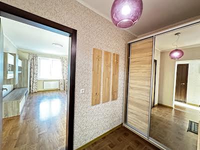 квартира за адресою Сергія Данченка вул., 5