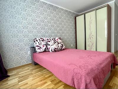 квартира за адресою Європейського Союзу просп. (Правди), 43