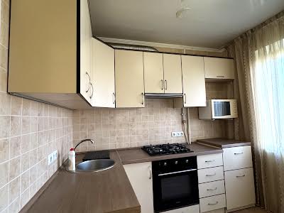 квартира за адресою житловий масив Тополя-3 вул., 51