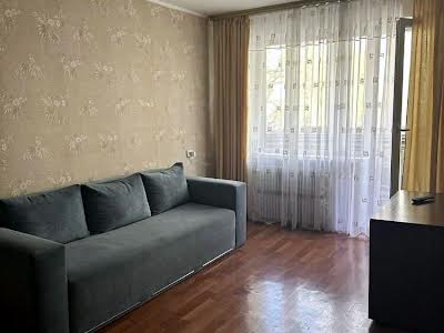 квартира по адресу Александра Поля просп. (Кірова), 44-В