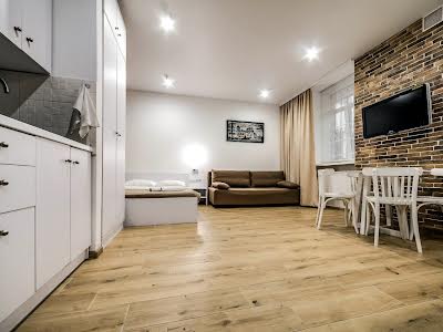 квартира за адресою Шота Руставелі вул., 60