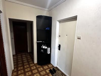 квартира за адресою Драгоманова вул., 12-А