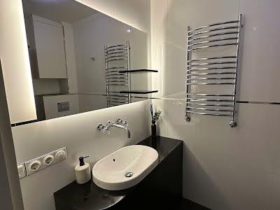 квартира за адресою Остафія Дашкевича вул. (Курнатовського), 9