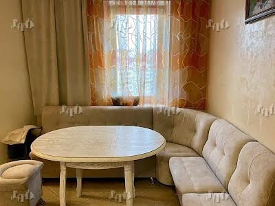 квартира по адресу Оноре де Бальзака ул., 6